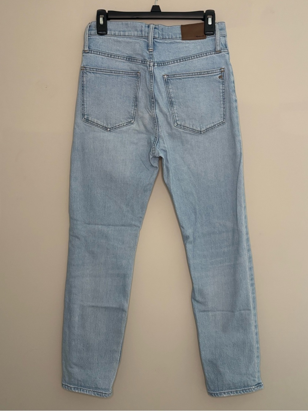 Women’s Madewell Classic Straight Jean Light Wash - Size: 27 - Picture 2 of 2